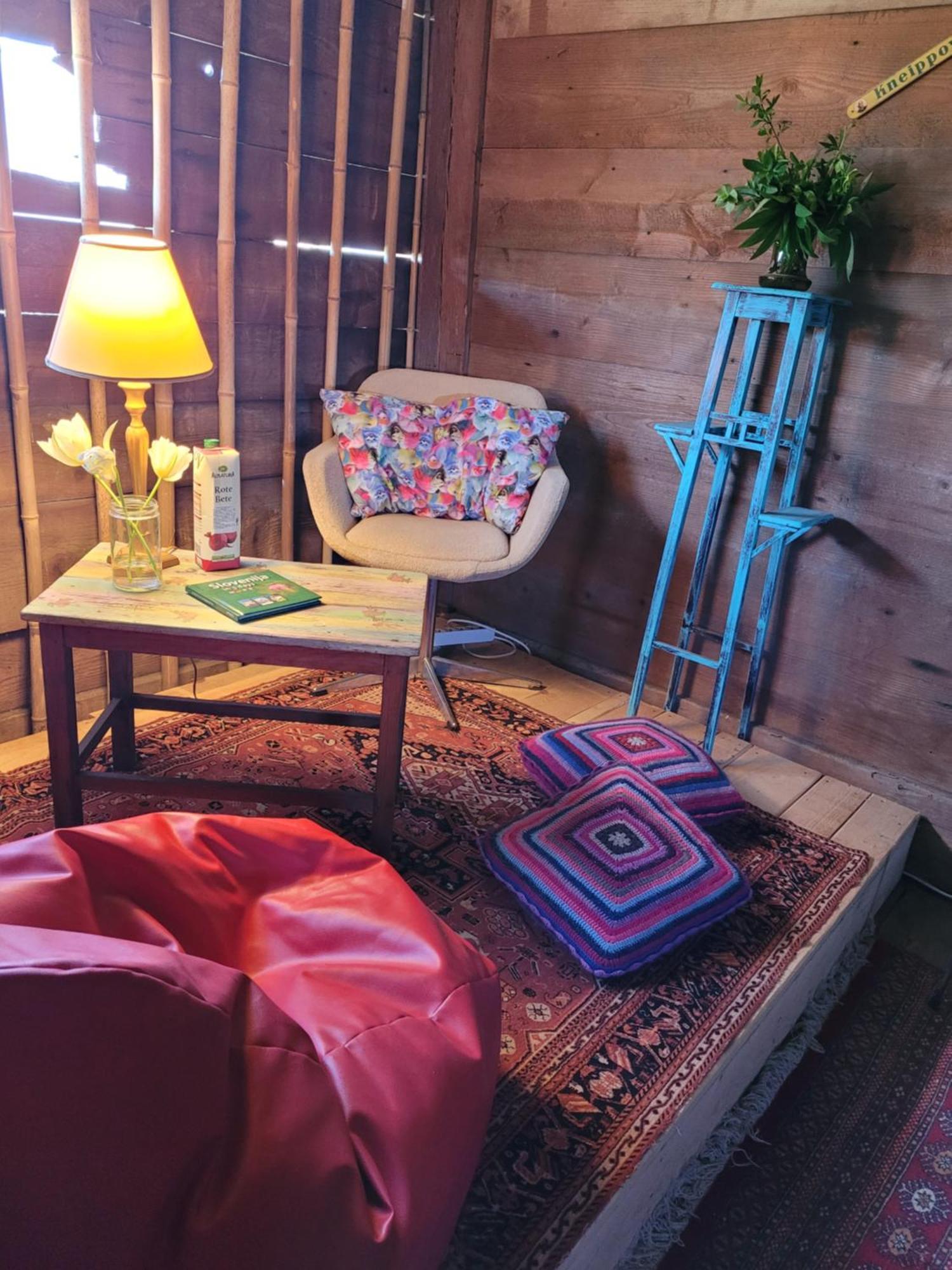Nomads Glamp Hostel เบลด ภายนอก รูปภาพ