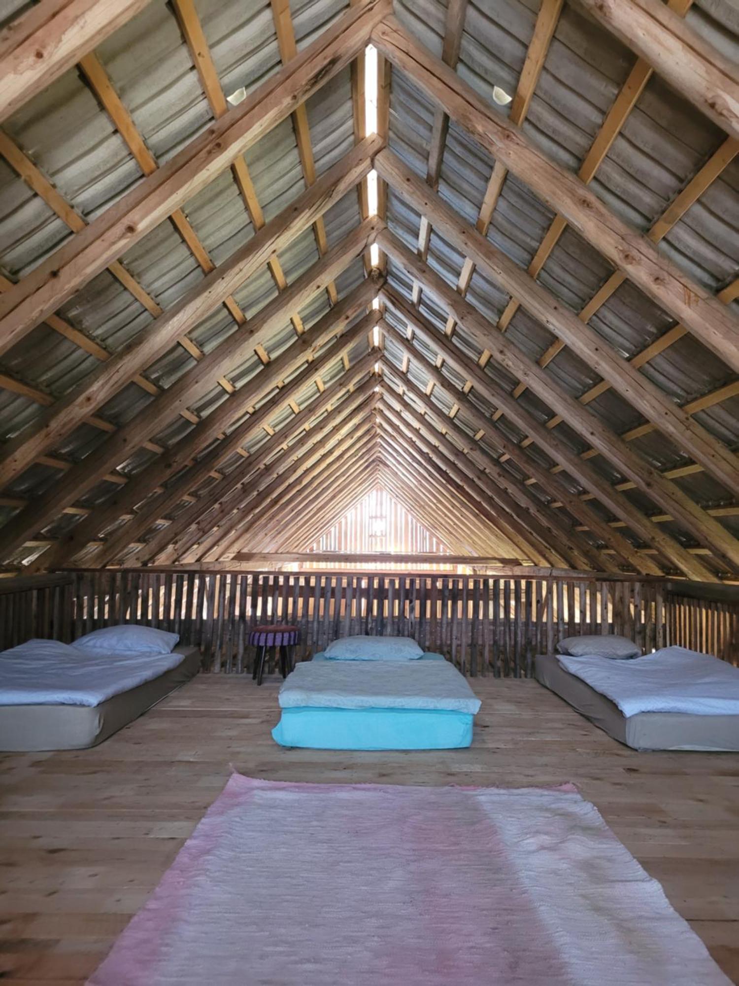 Nomads Glamp Hostel เบลด ภายนอก รูปภาพ